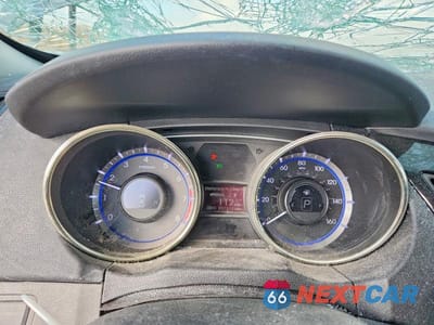 Zdjęcie 9 z 12 samochodu: 2012 HYUNDAI SONATA LIMITED 2.0T VIN:5NPEC4AB7CH332853 - miniatura