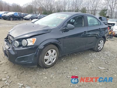 2015 CHEV SONIC LS 1G1JA5SH0F4167440 - główne zdjęcie licytacji z USA - miniatura