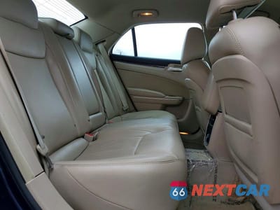 Zdjęcie 10 z 11 samochodu: 2014 CHRYSLER 300 VIN:2C3CCAAG4EH175428 - miniatura