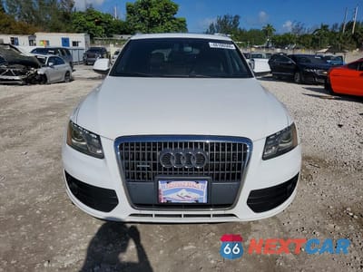 Piąte zdjęcie samochodu w środku: 2011 AUDI Q5 PREMIUM PLUS VIN:WA1LFAFP0BA010783 - miniatura