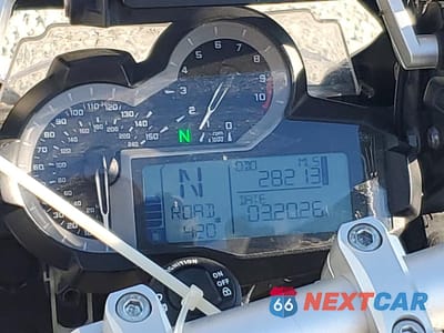 Zdjęcie 7 z 9 samochodu: 2015 BMW R1200 GS VIN:WB10A1107FZ188230 - miniatura