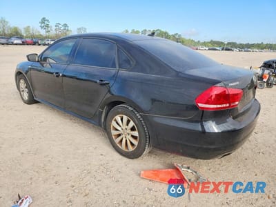 Drugie zdjęcie samochodu z przodu: 2014 VOLKSWAGEN PASSAT S VIN:1VWAS7A32EC091436 - miniatura