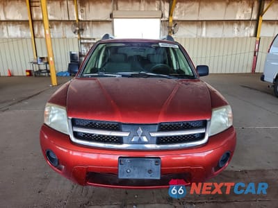 Piąte zdjęcie samochodu w środku: 2008 MITSUBISHI ENDEAVOR LS VIN:4A4MN21SX8E043380 - miniatura