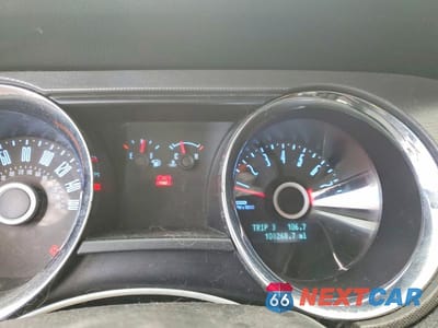 Zdjęcie 9 z 13 samochodu: 2014 FORD MUSTANG VIN:1ZVBP8AMXE5332636 - miniatura