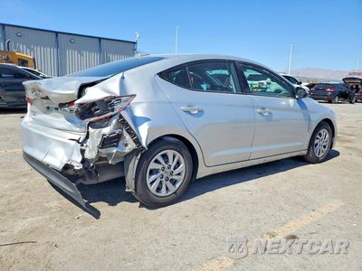 Trzecie zdjęcie samochodu z tyłu: 2017 HYUNDAI ELANTRA SE VIN:5NPD74LF9HH178749 - miniatura