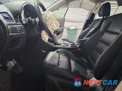 Zdjęcie 7 z 13 samochodu: 2016 MAZDA CX-5 GT VIN:JM3KE4DY1G0670014 - miniatura
