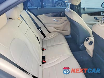 Zdjęcie 10 z 11 samochodu: 2018 MERCEDES-BENZ C 300 VIN:55SWF4JB0JU241803 - miniatura