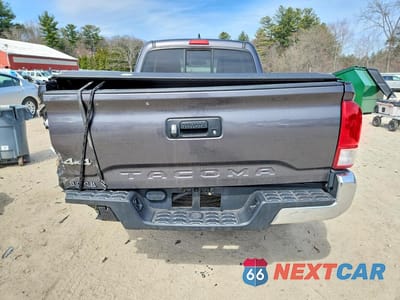 Zdjęcie 6 z 12 samochodu: 2016 TOYOTA TACOMA SR5 VIN:5TFSX5EN4GX044607 - miniatura