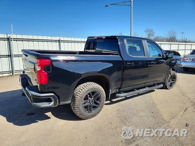 Trzecie zdjęcie samochodu z tyłu: 2020 CHEVROLET SILVERADO K1500 LT TRAIL BOSS VIN:1GCPYFELXLZ267188 - miniatura