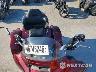 Piąte zdjęcie samochodu w środku: 2014 HARLEY DAVIDSON FLHTCUTG VIN:1HD1MAL12EB859216 - miniatura