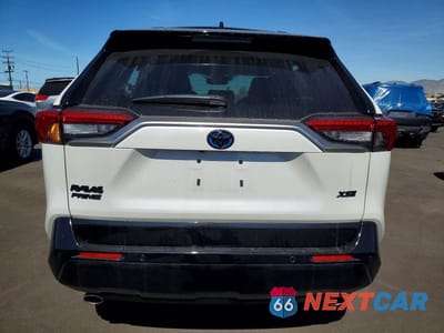 Zdjęcie 6 z 13 samochodu: 2024 TOYOTA RAV4 PRIME XSE VIN:JTMFB3FV5RD226808 - miniatura