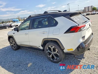 Drugie zdjęcie samochodu z przodu: 2021 TOYOTA RAV4 PRIME XSE VIN:JTMFB3FV4MD065358 - miniatura