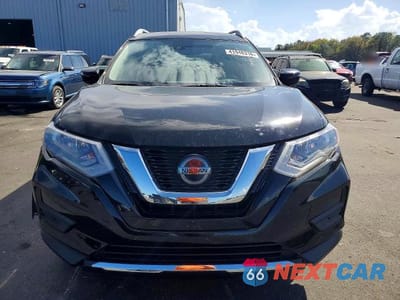 Piąte zdjęcie samochodu w środku: 2019 NISSAN ROGUE SV VIN:KNMAT2MV8KP507476 - miniatura