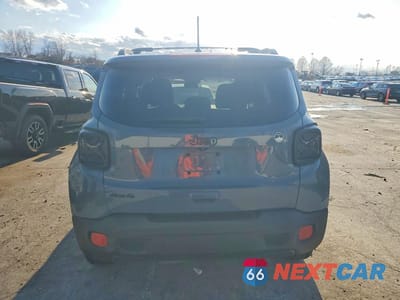 Zdjęcie 6 z 12 samochodu: 2018 JEEP RENEGADE SPORT VIN:ZACCJBAB5JPH65397 - miniatura