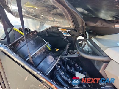 Zdjęcie 6 z 10 samochodu: 2015 CAN-AM MAVERICK UTILITY VEHICLE VIN:3JBPDAR28FJ002473 - miniatura