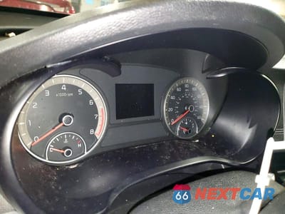 Zdjęcie 9 z 11 samochodu: 2019 KIA OPTIMA LX VIN:5XXGT4L30KG346442 - miniatura