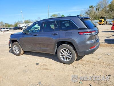 Drugie zdjęcie samochodu z przodu: 2025 JEEP GRAND CHEROKEE LAREDO VIN:1C4RJHAGXS8741615 - miniatura