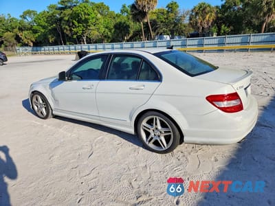 Drugie zdjęcie samochodu z przodu: 2009 MERCEDES-BENZ C 350 VIN:WDDGF56X09R062558 - miniatura