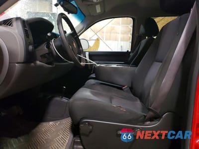 Zdjęcie 7 z 12 samochodu: 2010 CHEVROLET SILVERADO K1500 LS VIN:3GCRKREA9AG265066 - miniatura