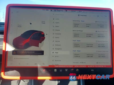 Zdjęcie 9 z 13 samochodu: 2026 TESLA MODEL Y VIN:7SAYGDEE5TF371237 - miniatura