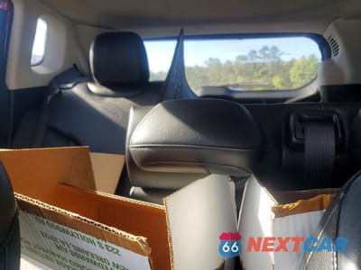 Zdjęcie 10 z 12 samochodu: 2018 JEEP COMPASS LIMITED VIN:3C4NJCCB0JT204447 - miniatura