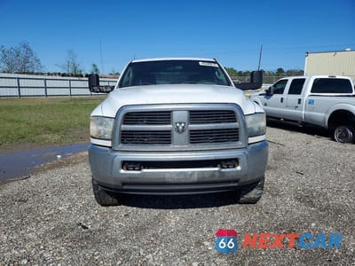 Piąte zdjęcie samochodu w środku: 2012 DODGE RAM VIN:3C6UD5HL7CG319002 - miniatura