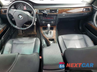 Zdjęcie 8 z 12 samochodu: 2009 BMW 328 I VIN:WBAPH77579NM47617 - miniatura