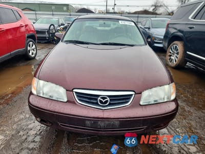 Piąte zdjęcie samochodu w środku: 2002 MAZDA 626 ES VIN:1YVGF22F725288044 - miniatura