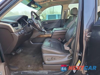 Zdjęcie 7 z 11 samochodu: 2015 GMC YUKON XL DENALI VIN:1GKS2JKJ4FR187847 - miniatura