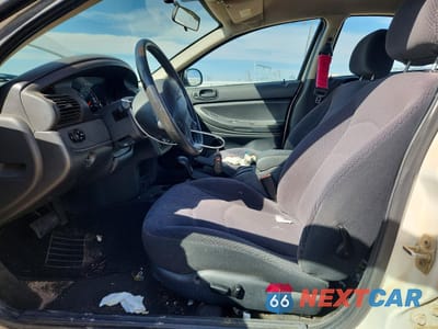 Zdjęcie 7 z 12 samochodu: 2004 CHRYSLER SEBRING VIN:1C3EL46X34N288991 - miniatura