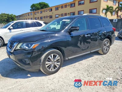 2019 NISSAN PATHFINDER SV 5N1DR2MM1KC577987 - główne zdjęcie licytacji z USA - miniatura