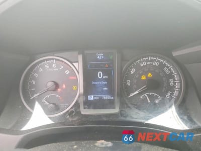 Zdjęcie 9 z 11 samochodu: 2019 TOYOTA TACOMA TRD SPORT VIN:3TMCZ5AN2KM267716 - miniatura