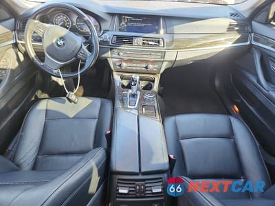 Zdjęcie 8 z 11 samochodu: 2014 BMW 528 XI VIN:WBA5A7C52ED616363 - miniatura