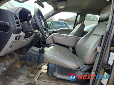 Zdjęcie 7 z 12 samochodu: 2019 FORD F150 SUPER CAB VIN:1FTFX1E48KKC06603 - miniatura