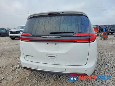 Zdjęcie 6 z 11 samochodu: 2021 CHRYSLER PACIFICA TOURING L VIN:2C4RC1BG4MR574384 - miniatura