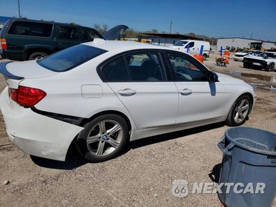 Trzecie zdjęcie samochodu z tyłu: 2015 BMW 320 I VIN:WBA3B1G57FNT05311 - miniatura