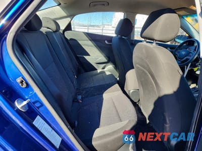 Zdjęcie 10 z 11 samochodu: 2018 HYUNDAI ACCENT SE VIN:3KPC24A35JE025864 - miniatura