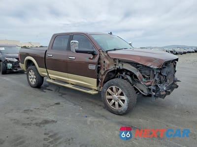 Czwarte zdjęcie samochodu z boku: 2014 RAM 2500 LONGHORN VIN:3C6UR5GL9EG279205 - miniatura