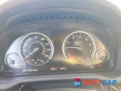 Zdjęcie 9 z 12 samochodu: 2016 BMW X3 SDRIVE28I VIN:5UXWZ7C52G0R31818 - miniatura