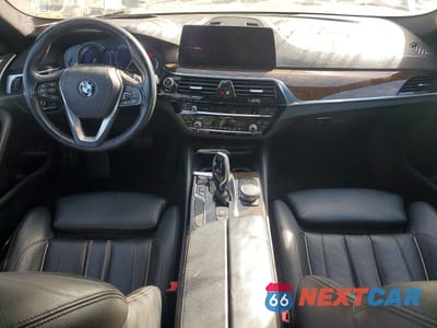 Zdjęcie 8 z 11 samochodu: 2018 BMW 530 I VIN:WBAJA5C52JWA37720 - miniatura