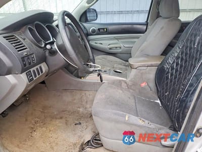 Zdjęcie 7 z 12 samochodu: 2005 TOYOTA TACOMA DOUBLE CAB VIN:5TEJU62N95Z077493 - miniatura