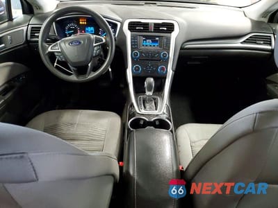 Zdjęcie 8 z 13 samochodu: 2016 FORD FUSION S VIN:3FA6P0G74GR246784 - miniatura