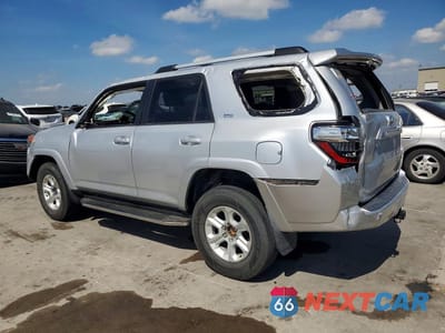 Drugie zdjęcie samochodu z przodu: 2016 TOYOTA 4RUNNER SR5 VIN:JTEBU5JR4G5300298 - miniatura