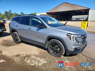 Czwarte zdjęcie samochodu z boku: 2024 GMC TERRAIN AT4 VIN:3GKALYEG9RL150631 - miniatura