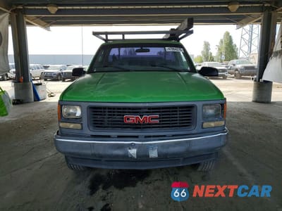 Piąte zdjęcie samochodu w środku: 1997 GMC SIERRA C3500 VIN:1GDGC34R8VF043713 - miniatura