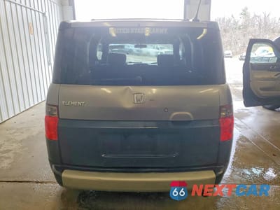 Zdjęcie 6 z 13 samochodu: 2005 HONDA ELEMENT EX VIN:5J6YH18645L011268 - miniatura