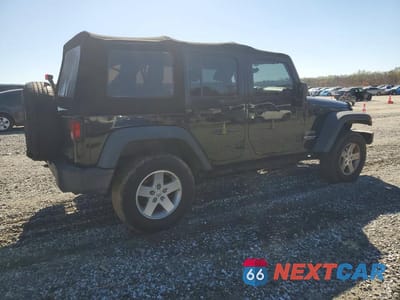 Trzecie zdjęcie samochodu z tyłu: 2013 JEEP WRANGLER UNLIMITED SPORT VIN:1C4BJWDG2DL526649 - miniatura