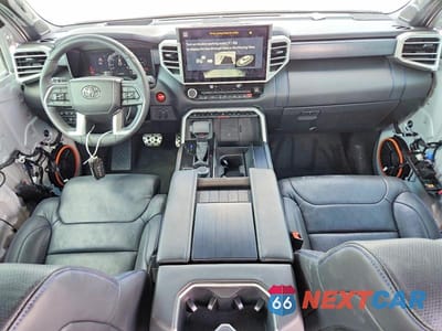 Zdjęcie 8 z 13 samochodu: 2025 TOYOTA TUNDRA PLATINUM VIN:5TFWA5DB3SX288073 - miniatura