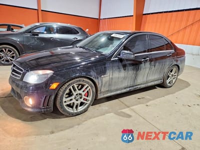 2010 MERCEDES-BENZ C 63 AMG WDDGF7HB5AF451487 - główne zdjęcie licytacji z USA - miniatura