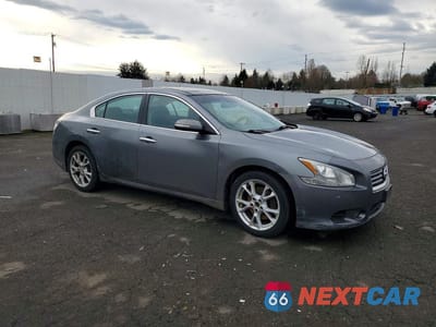 Czwarte zdjęcie samochodu z boku: 2014 NISSAN MAXIMA 3.5 SV VIN:1N4AA5AP5EC910135 - miniatura